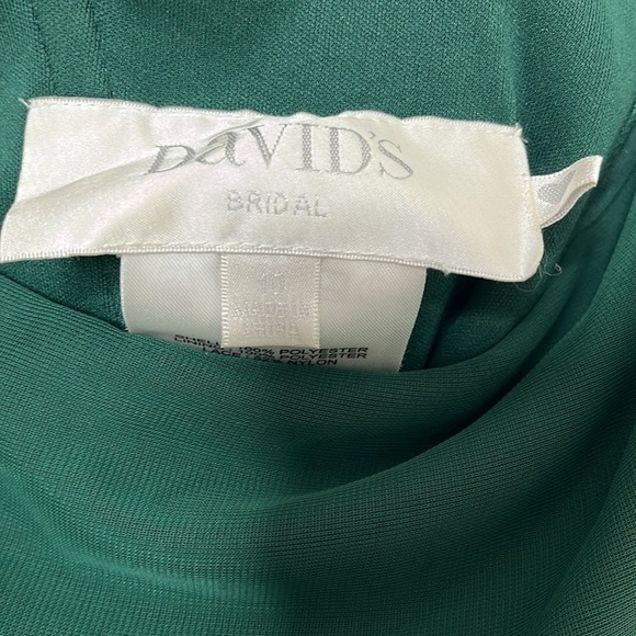 David's Bridal Green One Shoulder Lace Maxi Bridesmaid Dress Women Size 10 - Picture 4 of 8